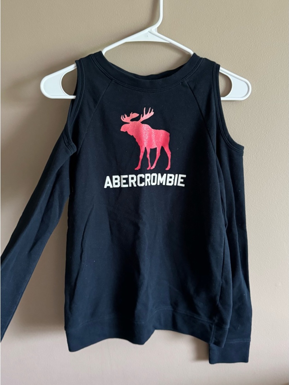 Abercrombie & Fitch Navy Cold-Shoulder Long Sleeve Sweatshirt with Pink Moose